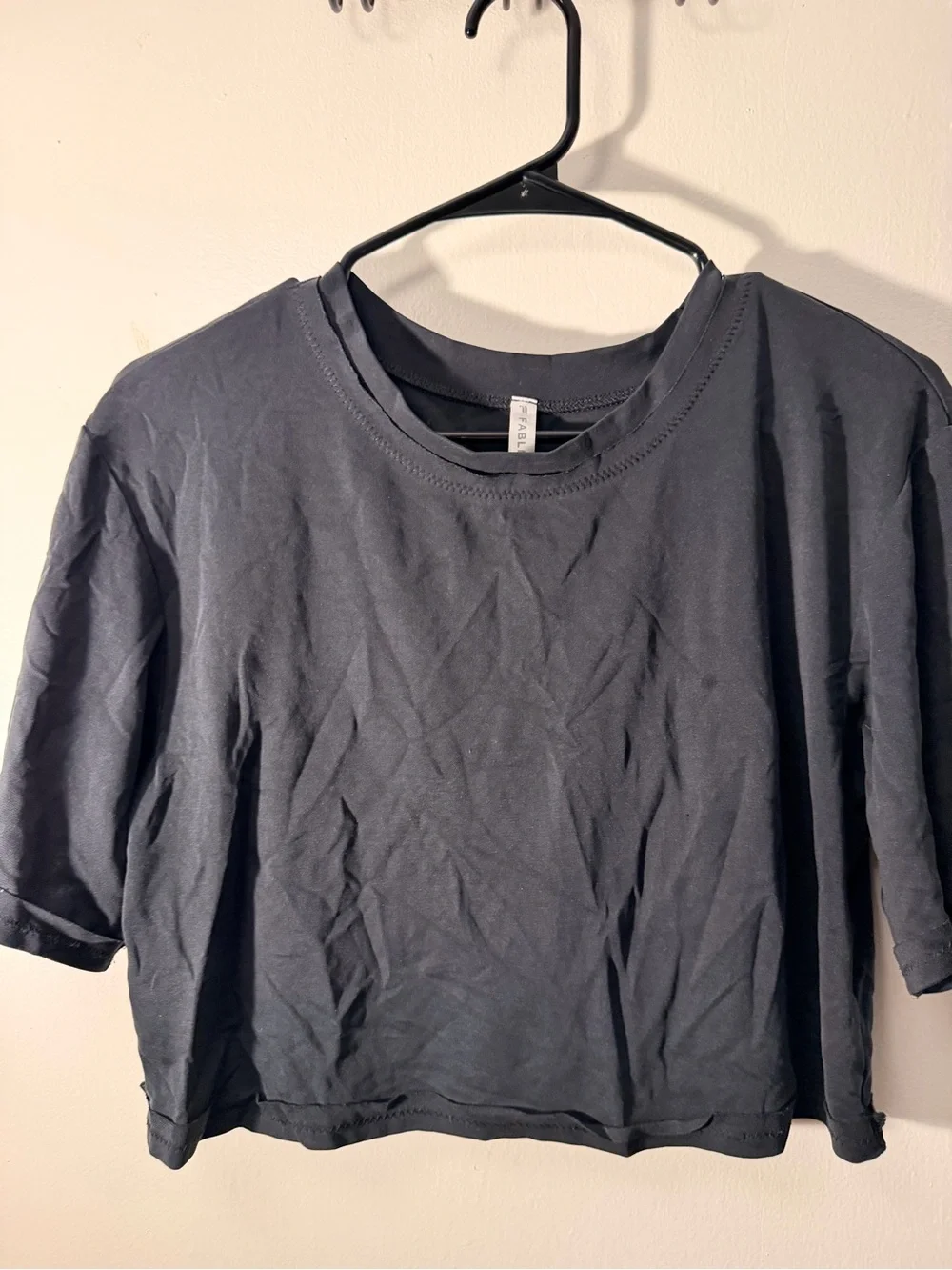 Fabletics Cropped Tee - Picture 1 of 3
